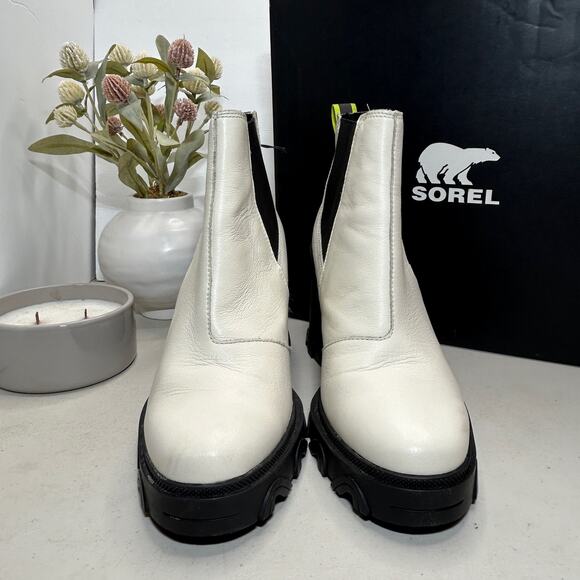 Sorel Brex Chelsea Pull On Leather Waterproof Boot Cream/Black Women 11 - Picture 2 of 10